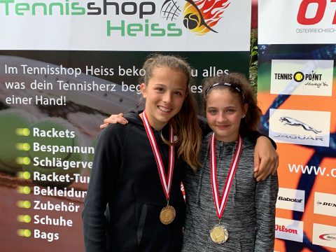 Emma Tagger & Emma Leitner